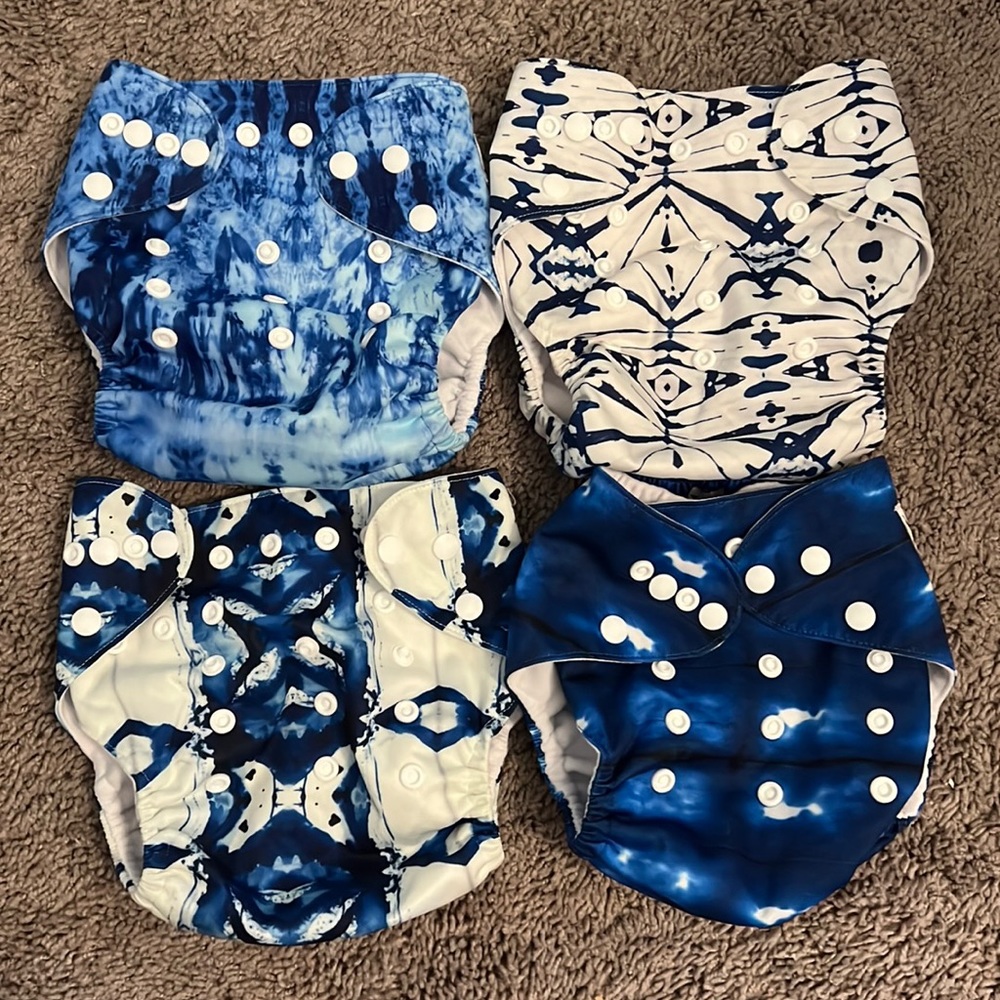 4 Nora’s Nursery reusable Cloth Diaper Covers and Inserts